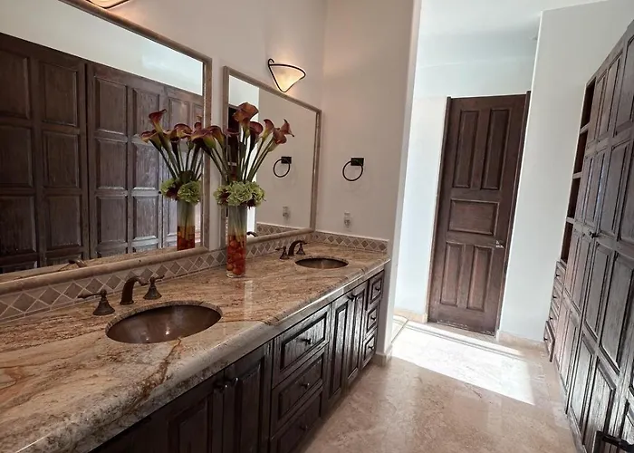 Pura Vida House - Puerto Cabos Coastal Retreat *